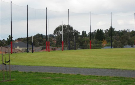 High quality aluminium poles for sport netting.